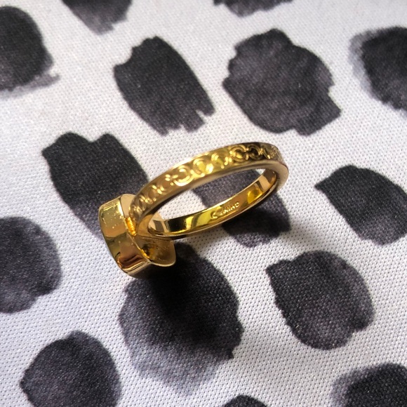 Coach ring - Picture 5 of 5